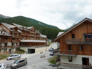 Charmant 2 pièces pour 6 avec piscine, jacuzzi et sauna - Les Orres - FR-1-322-373