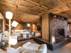 Chalets Chalet Montvalezan-La Rosiere, 8 pieces, 12 personnes - FR-1-398-622 : photos des chambres