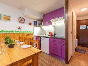 Appartements Appartement duplex Saint-Lary 6 pers, 2 ch, mezzanine, balcon - FR-1-296-302 : photos des chambres