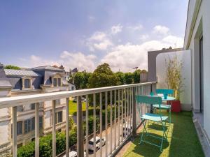 Appartements Studio renove avec balcon, quartier Saint Charles, a 800m de la plage du Miramar - FR-1-3-465 : photos des chambres