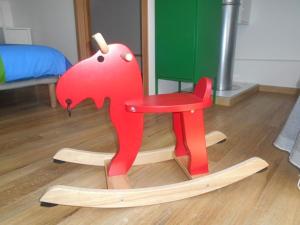 Triplex 7p avec Terrasse, Parking et Casier à Skis - Centre de Cauterets, à 250m des Pistes - FR-1-401-173