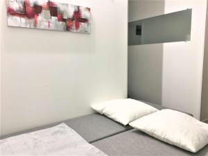 Appartements Studio renove avec balcon, quartier Saint Charles, a 800m de la plage du Miramar - FR-1-3-465 : photos des chambres