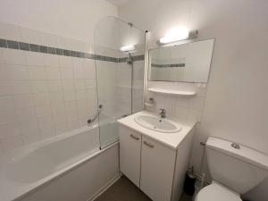 Studio confortable à Cambo, animaux acceptés, Wi-Fi, parking - FR-1-495-96