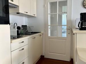 T2 confortable à Cambo avec piscine et parking - FR-1-495-82