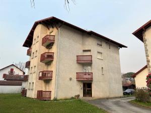 Appartement Cambo-les-Bains, 1 pièce, 2 personnes - FR-1-495-50