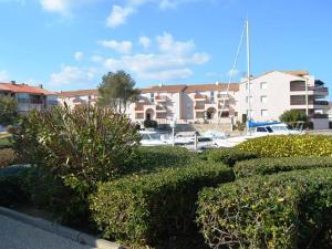 Appartements Appartement Saint-Cyprien, 2 pieces, 4 personnes - FR-1-225D-35 : photos des chambres