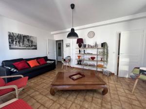 Appartements Appartement Cambo-les-Bains, 2 pieces, 3 personnes - FR-1-495-79 : photos des chambres