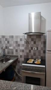 Kitnet Praia Grande Ocian 50 m da Praia