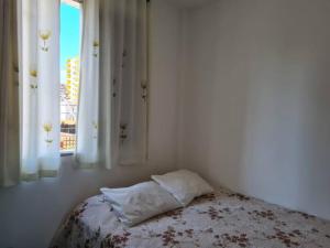 Kitnet Praia Grande Ocian 50 m da Praia