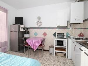 Appartements Studio Balaruc-les-Bains, 1 piece, 2 personnes - FR-1-553-47 : photos des chambres