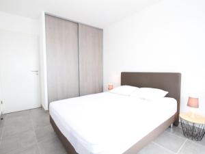 Confort T2 avec Parking et Balcon à Balaruc-les-Bains - FR-1-553-105