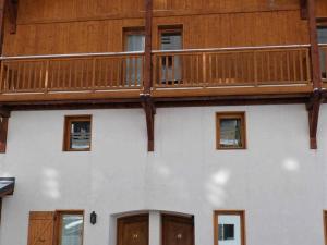 Somptueux chalet 130 m², 11 pers, vue montagnes, cheminée, 5 chambres - FR-1-545-27
