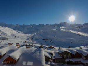 Somptueux chalet 130 m², 11 pers, vue montagnes, cheminée, 5 chambres - FR-1-545-27