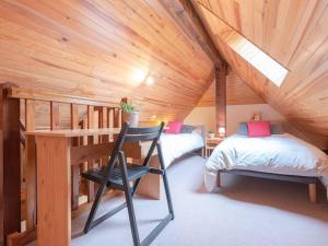 Appartements Appartement Triplex a Saint-Lary, 4 chambres, 9 pers, balcon, parking, WiFi optionnel - FR-1-296-287 : photos des chambres