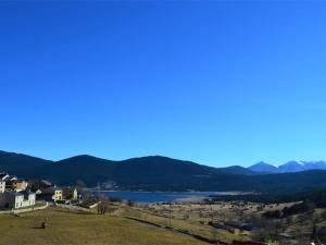 Appartement spacieux 3 pièces, vue piste et lac - FR-1-593-25