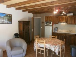 Appartements Appartement Saint-Lary-Soulan, 5 pieces, 8 personnes - FR-1-457-169 : photos des chambres