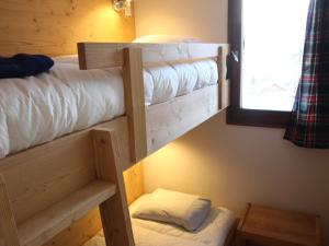 Appartement rénové 6 pers. avec balcon et parking privé à Montgenèvre - FR-1-330D-115