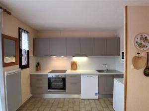 Appartements Appartement Briancon, 2 pieces, 5 personnes - FR-1-330C-103 : photos des chambres