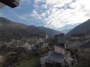 Studio Calme avec Balcon Plein Sud, Parking Privé, Proche Thermes et Centre-ville - FR-1-313-149