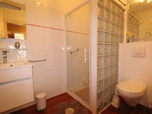Appartements Grand T2 Ensoleille a Luchon, Face aux Thermes, pour 4 Pers., Proche Telecabine - FR-1-313-165 : photos des chambres
