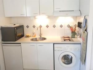 Appartement T3 pour 6 à Saint-Lary-Soulan avec balcon, casier à ski, parking, ascenseur - FR-1-457-266