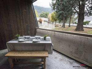 Appartement Cozy avec Sauna, Piscine et Proche des Thermes, 4 Pers. à Saint-Lary Village - FR-1-296-328