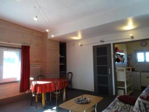 Appartements Appartement Arette, 3 pieces, 6 personnes - FR-1-602-26 : photos des chambres