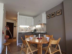 Appartements Appartement Montgenevre, 1 piece, 4 personnes - FR-1-330D-6 : photos des chambres