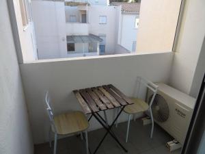 Appartements Beau T2 renove avec balcons, climatisation et proche des Thermes - Balaruc-les-Bains - FR-1-553-115 : photos des chambres