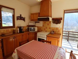 Chalets Chalet Areches-Beaufort, 4 pieces, 7 personnes - FR-1-342-234 : photos des chambres