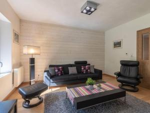 Superbe appartement pour 6 avec terrasse, jardin privé, Wi-Fi gratuit et parkings - Saint-Lary Centre - FR-1-296-320