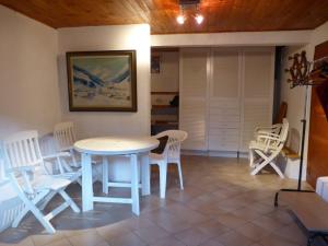 Chalets Chalet Areches-Beaufort, 6 pieces, 10 personnes - FR-1-342-229 : photos des chambres