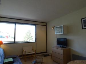 Studio pour 4 pers. à proximité des pistes avec balcon et parking - FR-1-602-55