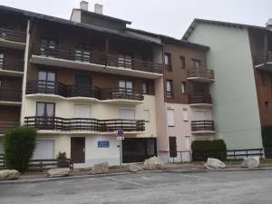 Charmant studio cabine avec balcon exposé sud pour 4 personnes au cœur de la Station - FR-1-592-32