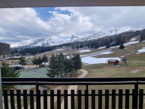 Studio cosy, proche pistes et commerces, parking et wifi inclus, SuperDévoluy - 3 couchages - FR-1-525-235