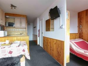 Appartement cosy à Val Thorens - 4 pers, 26 m², balcon Sud, skis aux pieds - FR-1-637-33