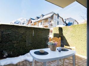 Appartements Confort et Acces Facile : Proche Telecabine, 2 Chambres - FR-1-296-364 : photos des chambres