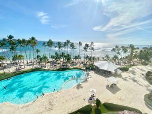 703 Marbella 2 bedrooms Beachfront Beautiful Apartment