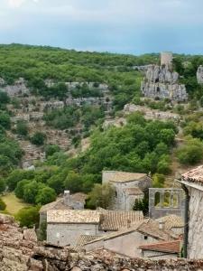 Maisons de vacances Maison de 2 chambres avec jardin clos et wifi a Balazuc : photos des chambres