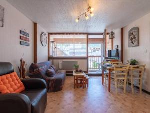 Appartements Appartement T2 avec balcon, parking et navette gratuite, au coeur de Saint-Lary-Soulan pour 4 personnes - FR-1-296-307 : photos des chambres