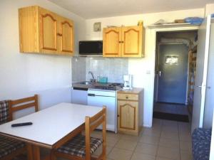 Appartements Studio 4 pers, proche pistes avec balcon et parking - FR-1-602-42 : photos des chambres