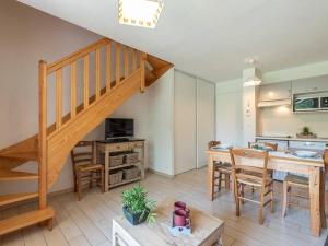 Appartements Appartement Bourisp, 3 pieces, 6 personnes - FR-1-296-301 : photos des chambres