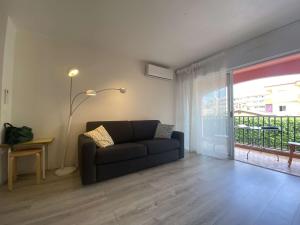 Sainte-Maxime, Apt 2 pièces avec piscine, terrasse, parking privé, proche plage et commerces - FR-1-226-487