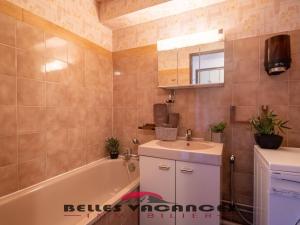 Appartement 8 personnes à Saint Lary Village, proche téléphérique - FR-1-296-314