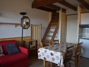 Studio cabine mezzanine avec parking, vue Pyrénées - FR-1-580-26