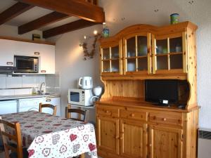 Studio cabine mezzanine avec parking, vue Pyrénées - FR-1-580-26
