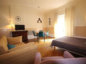 Appartements Studio au centre avec ascenseur et animaux admis - FR-1-313-163 : photos des chambres