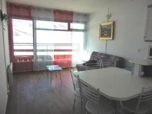 Appartement 6 pers avec accès direct aux pistes et parking gratuit à La Pierre St Martin - FR-1-602-46 - 阿雷特