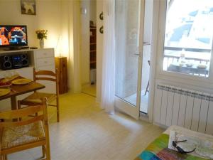 Appartements Studio Bagneres-de-Luchon, 1 piece, 4 personnes - FR-1-313-149 : photos des chambres