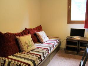 Appartement cocooning à Vars : 45 pers, piscine, pied des pistes, parking inclus - FR-1-330B-177